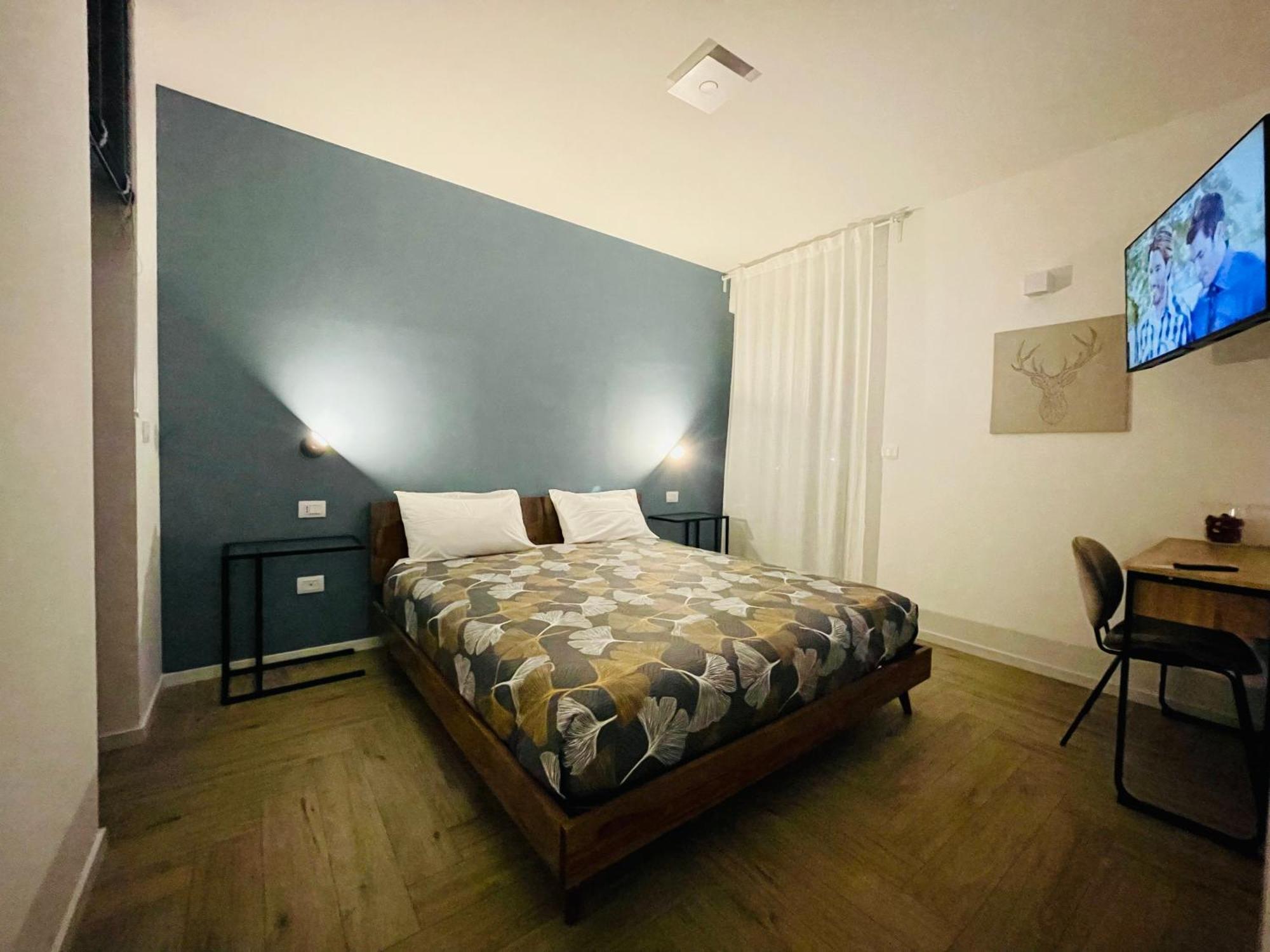 Uple Family Bike Apartment Lecce Bagian luar foto